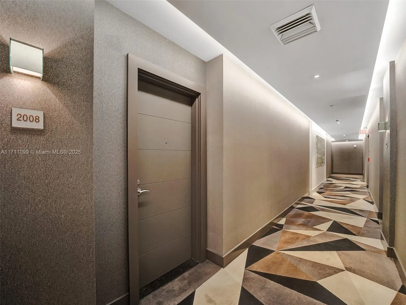 17301 Biscayne Blvd # 2008, North Miami Beach FL 33160