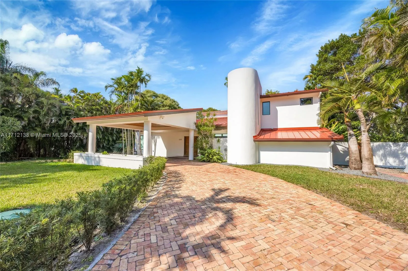 5 bedroom 4 bath for sale at 7765 SW 57TH TER, Miami FL 33143