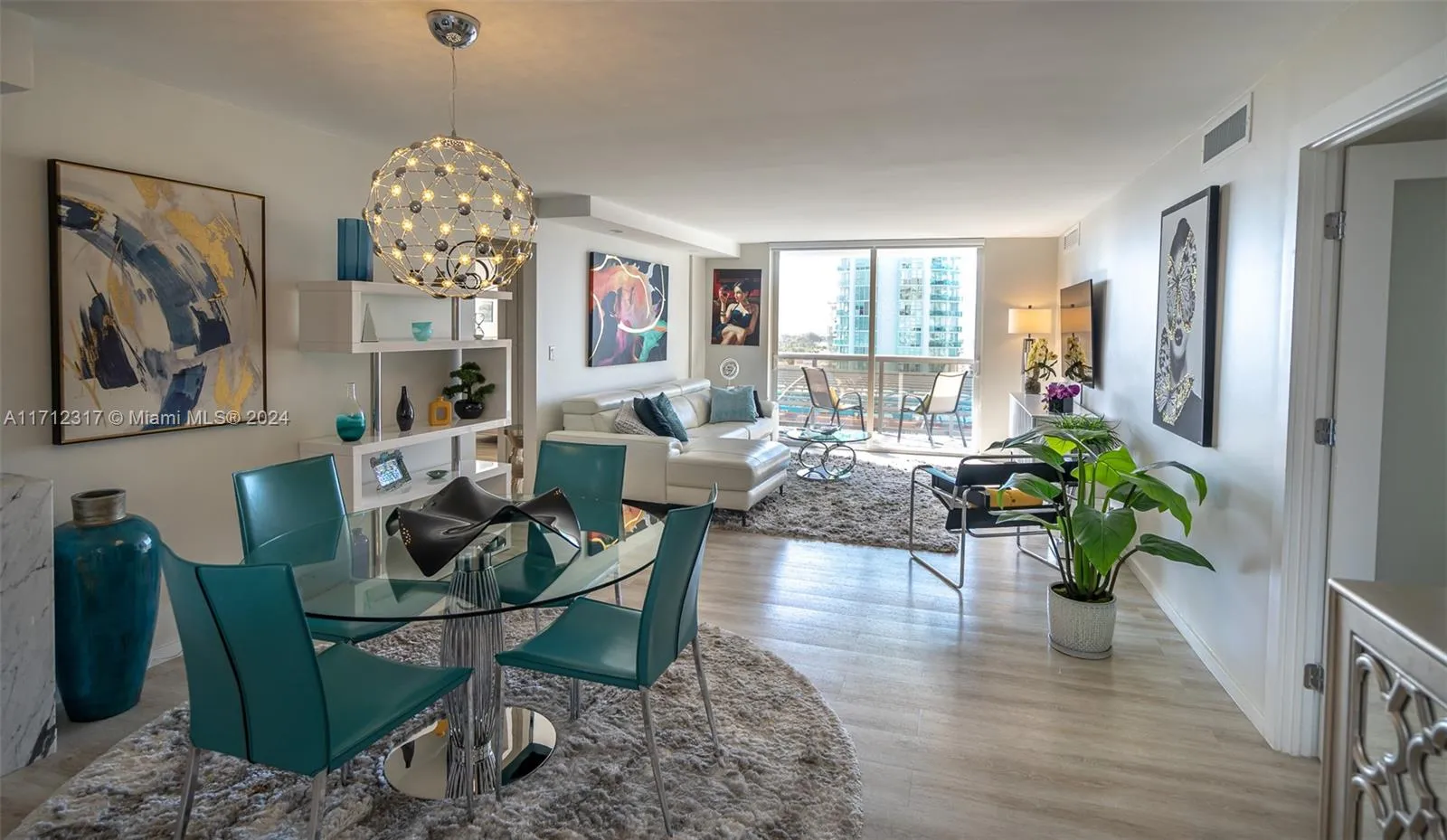 6039 Collins Ave, Miami Beach FL 33140