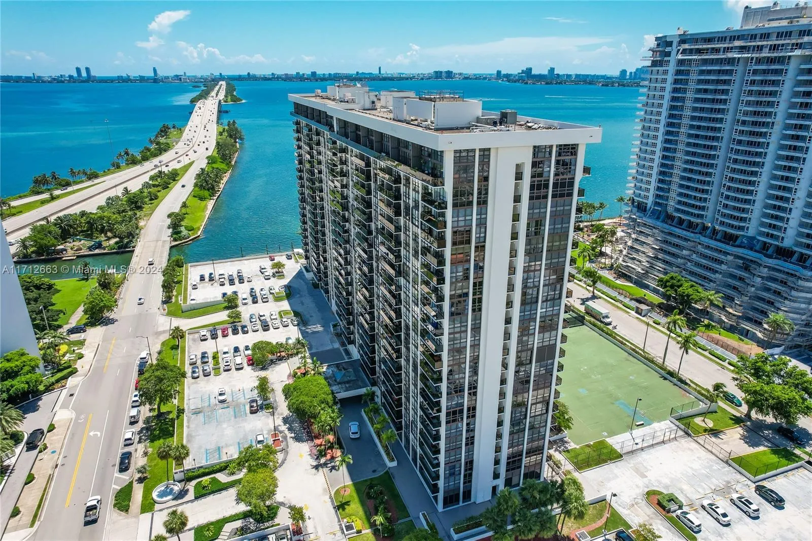 2 bedroom 2 bath for sale at 600 NE 36th St # 1202, Miami FL 33137
