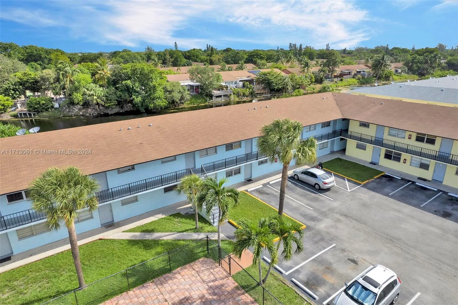 651 NW 42nd Ct # 214, Deerfield Beach FL 33064