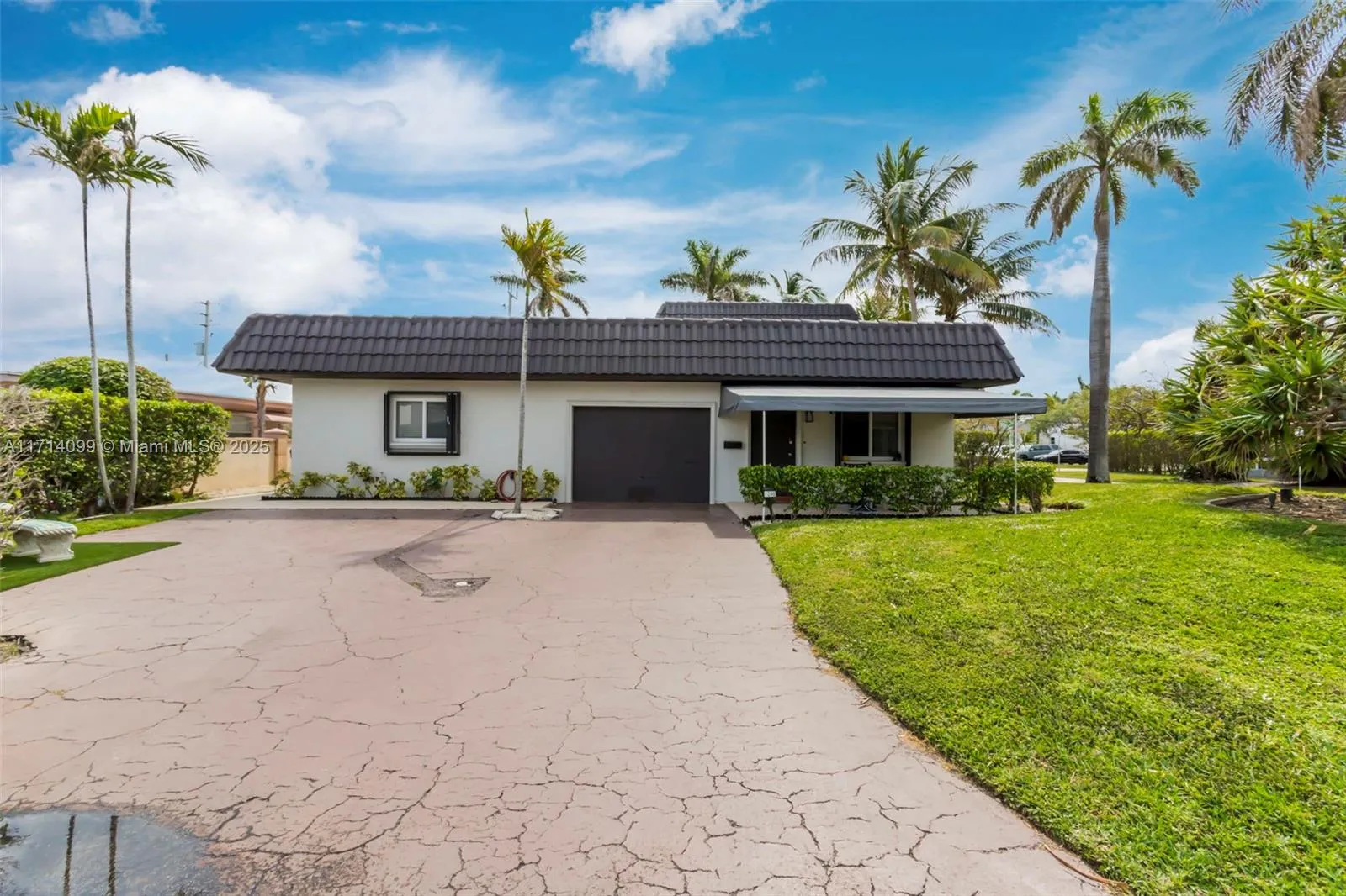 4412 E Tradewinds Ave, Lauderdale By The Sea FL 33308
