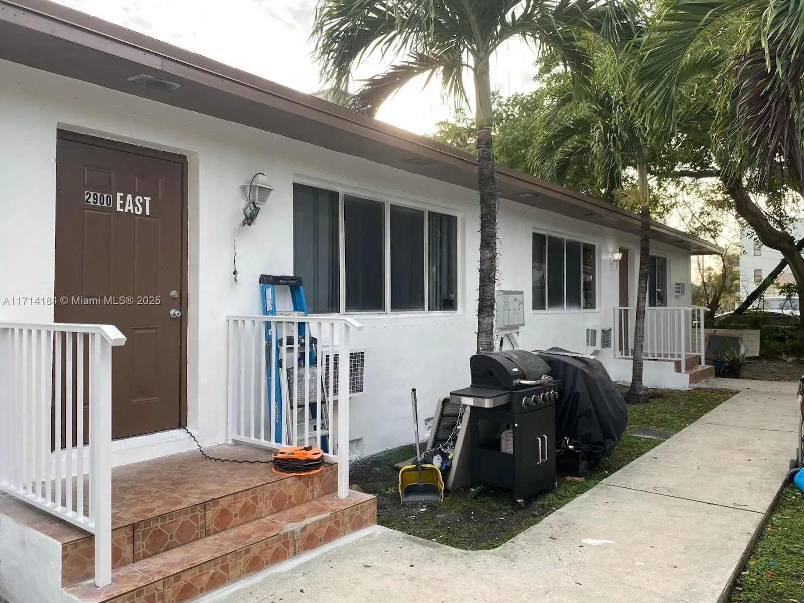 2900 NW 10th Ave, Miami FL 33127