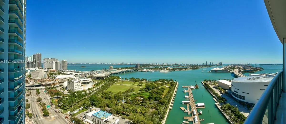 1 bedroom 1 bath for sale at 888 Biscayne Blvd # 2511, Miami FL 33132