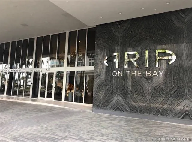 1 bedroom 1 bath for sale at 488 NE 18th ST # 1803, Miami FL 33132