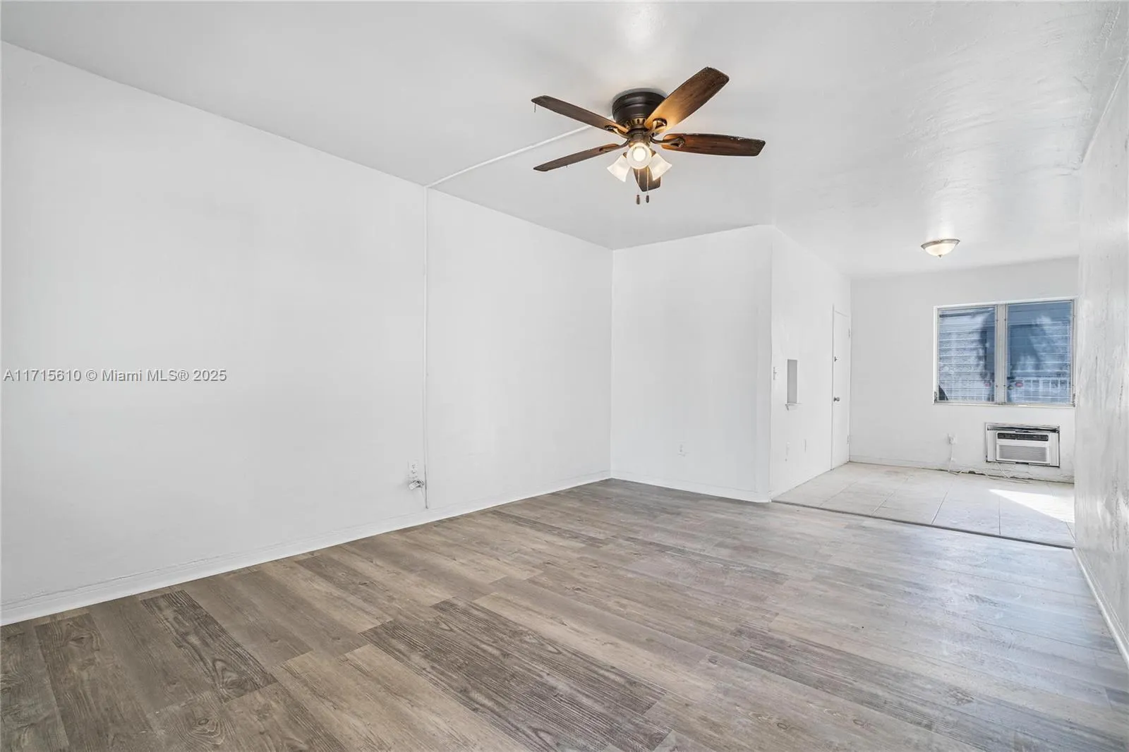 7721 Dickens Ave # 7, Miami Beach FL 33141