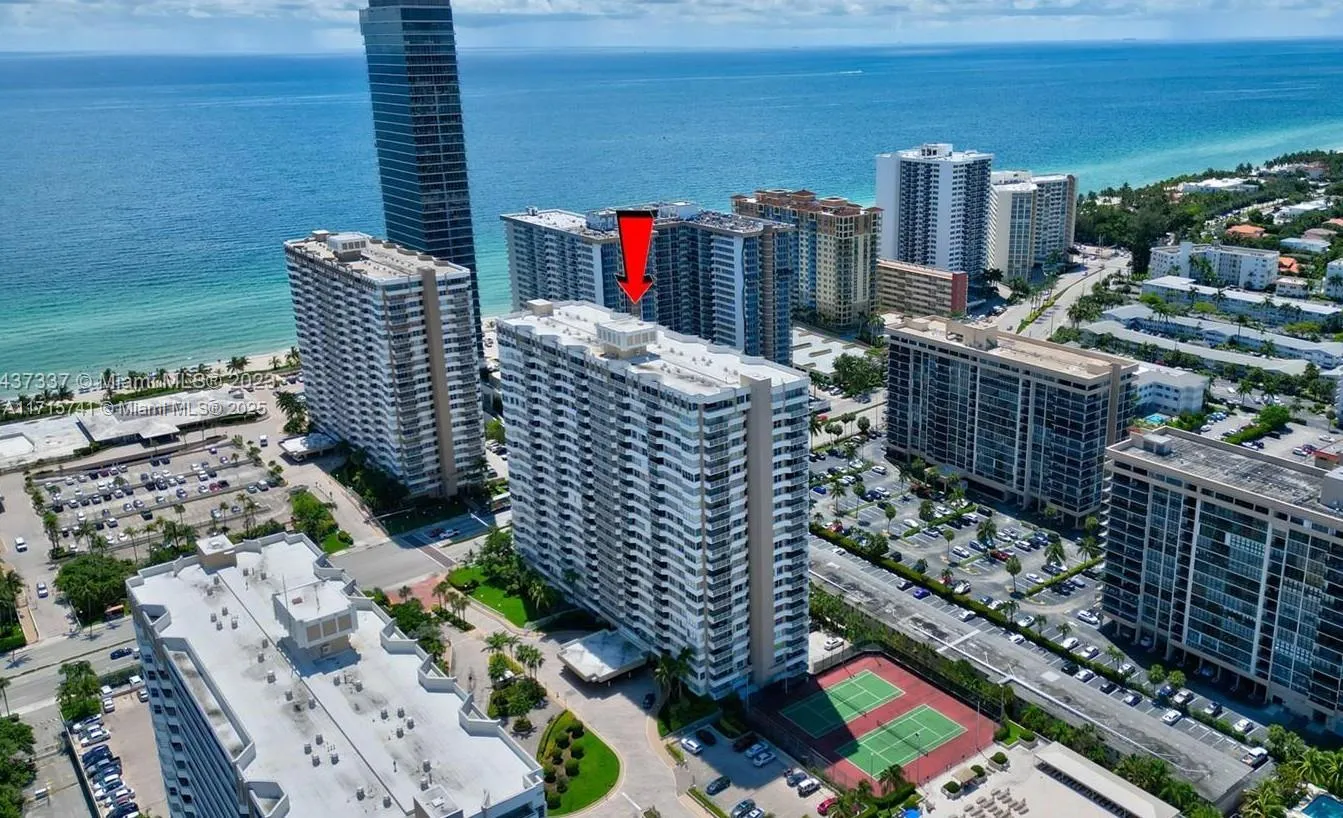 2 bedroom 2 bath for sale at 1985 S Ocean Dr # 6P, Hallandale Beach FL 33009