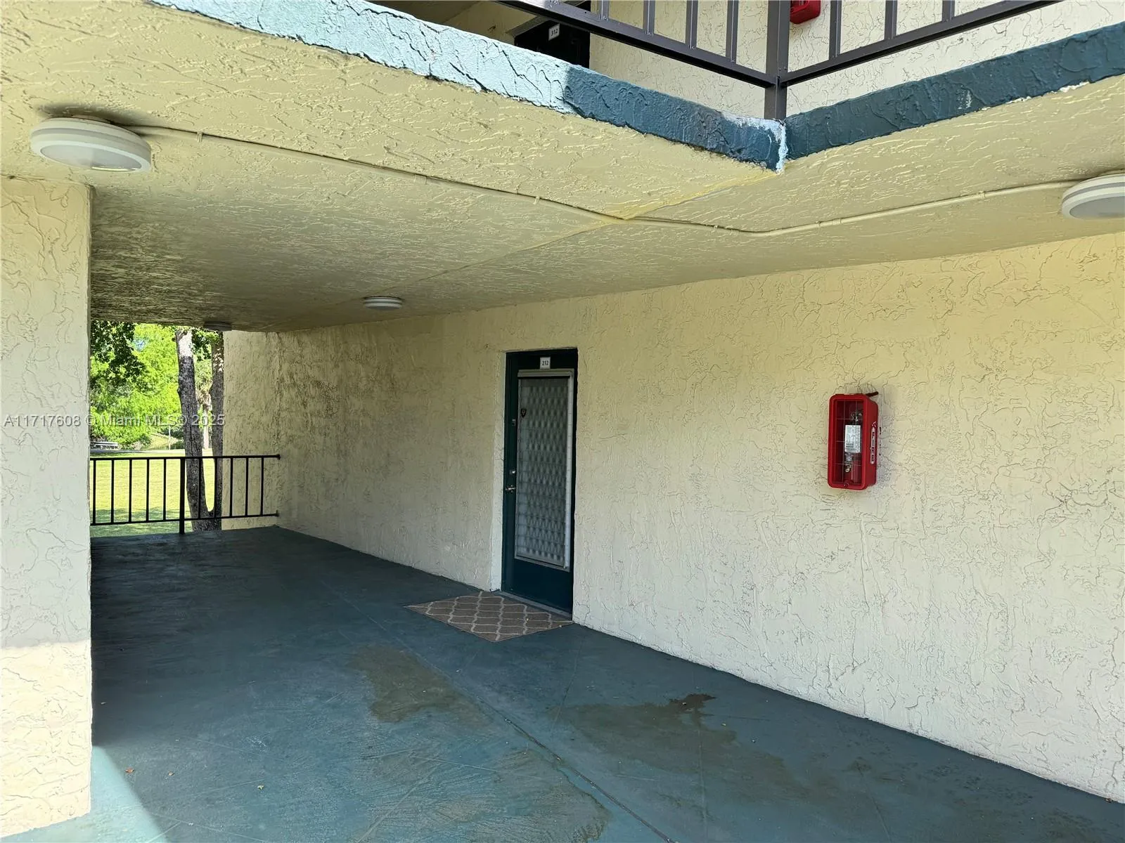 2 bedroom 2 bath for sale at 9070 Lime Bay Blvd # 212, Tamarac FL 33321