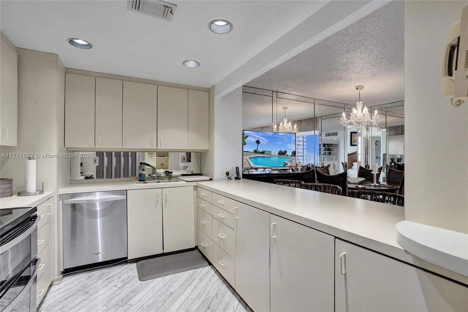 11111 Biscayne Blvd # 19F, Miami FL 33181