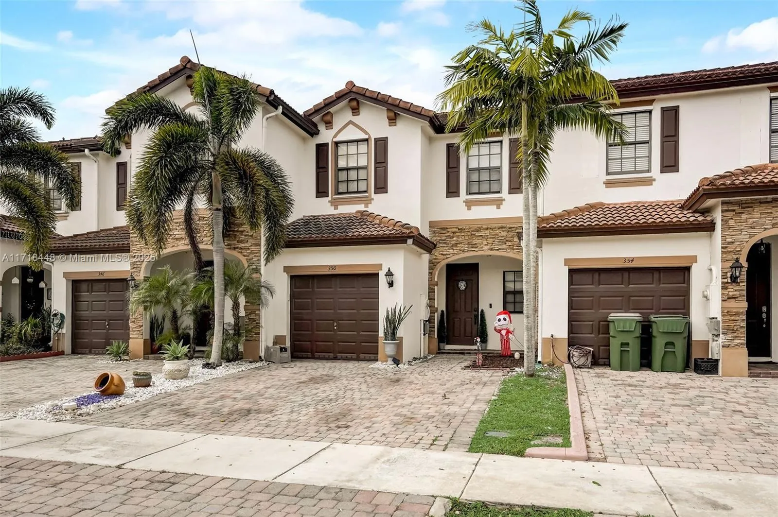 3 bedroom 2 bath for sale at 350 NE 37th Pl, Homestead FL 33033