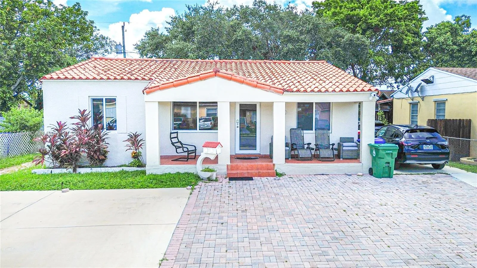 240 SW 71st Ave, Miami FL 33144