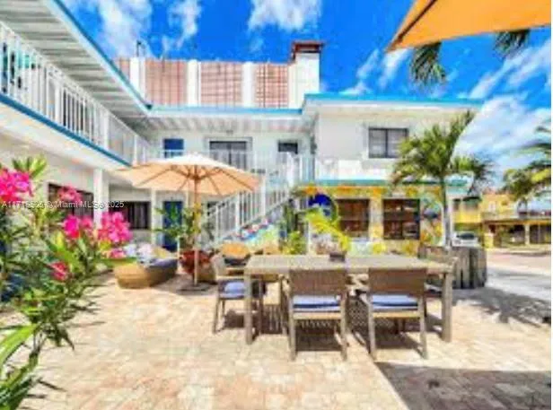for sale at 322 Nevada St, Hollywood FL 33019