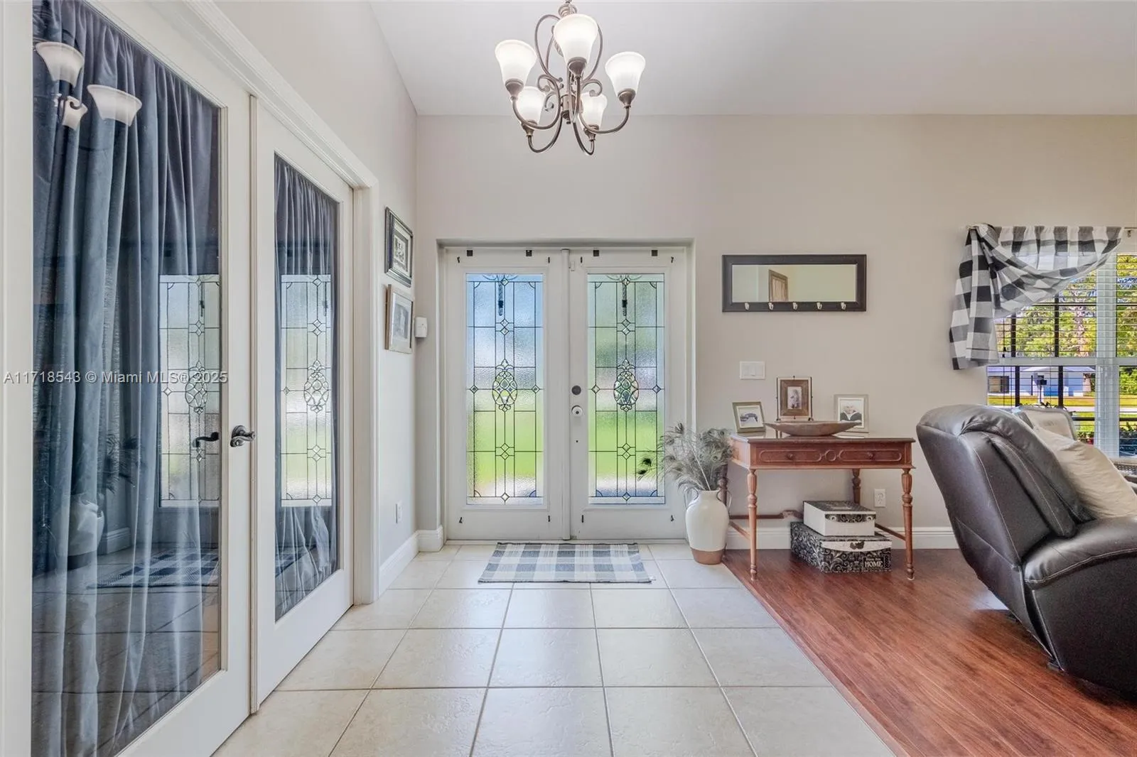 1724 Caloosa Estates Ct, La Belle FL 33935