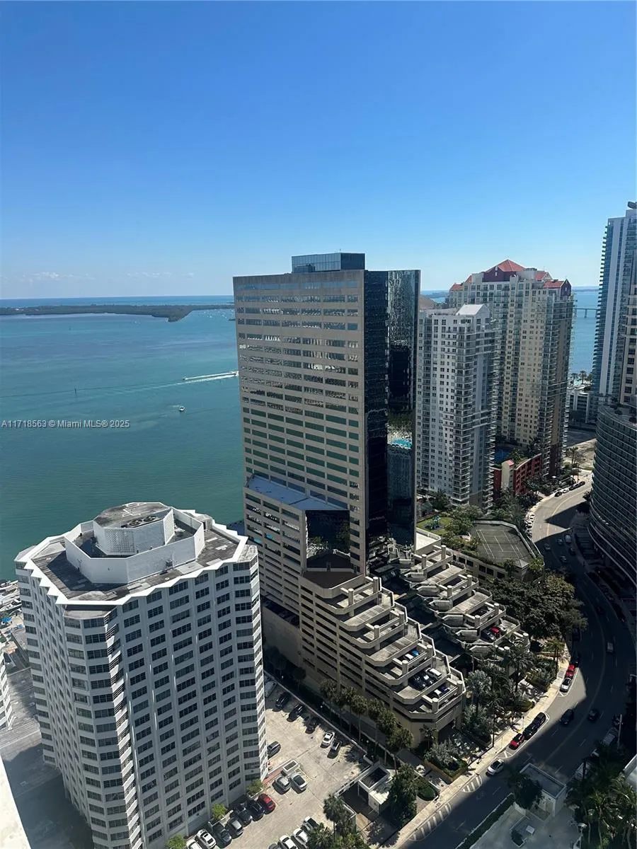 2 bedroom 2 bath for sale at 950 Brickell Bay Dr # 3505, Miami FL 33131
