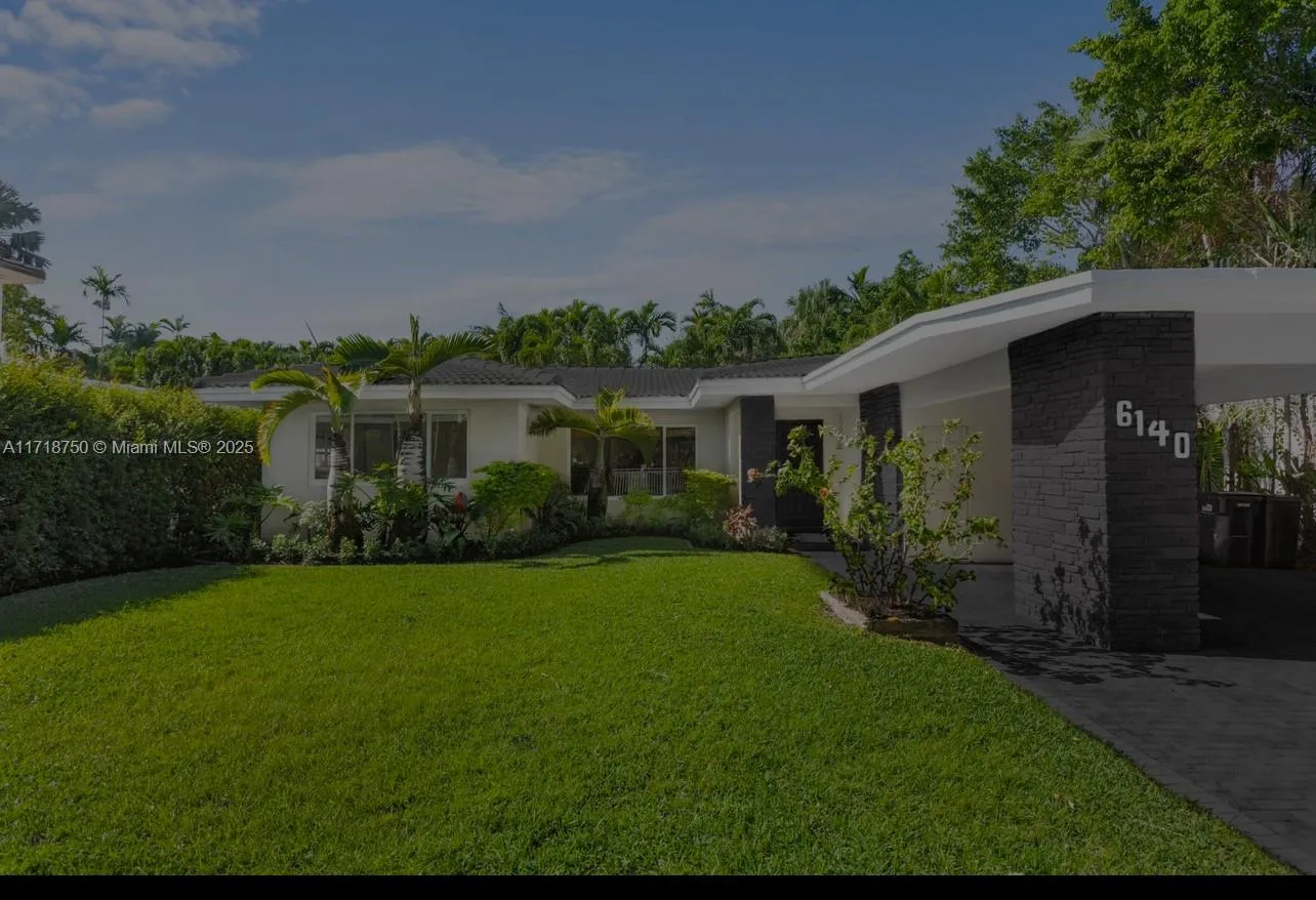 6140 Pine Tree Dr, Miami Beach FL 33140