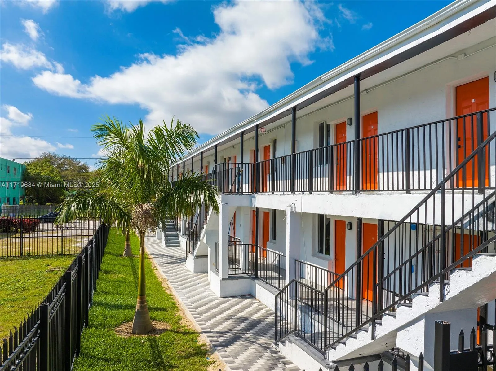 2 bedroom 1 bath for rent at 1829 NW 2nd Ct # 1, Miami FL 33136