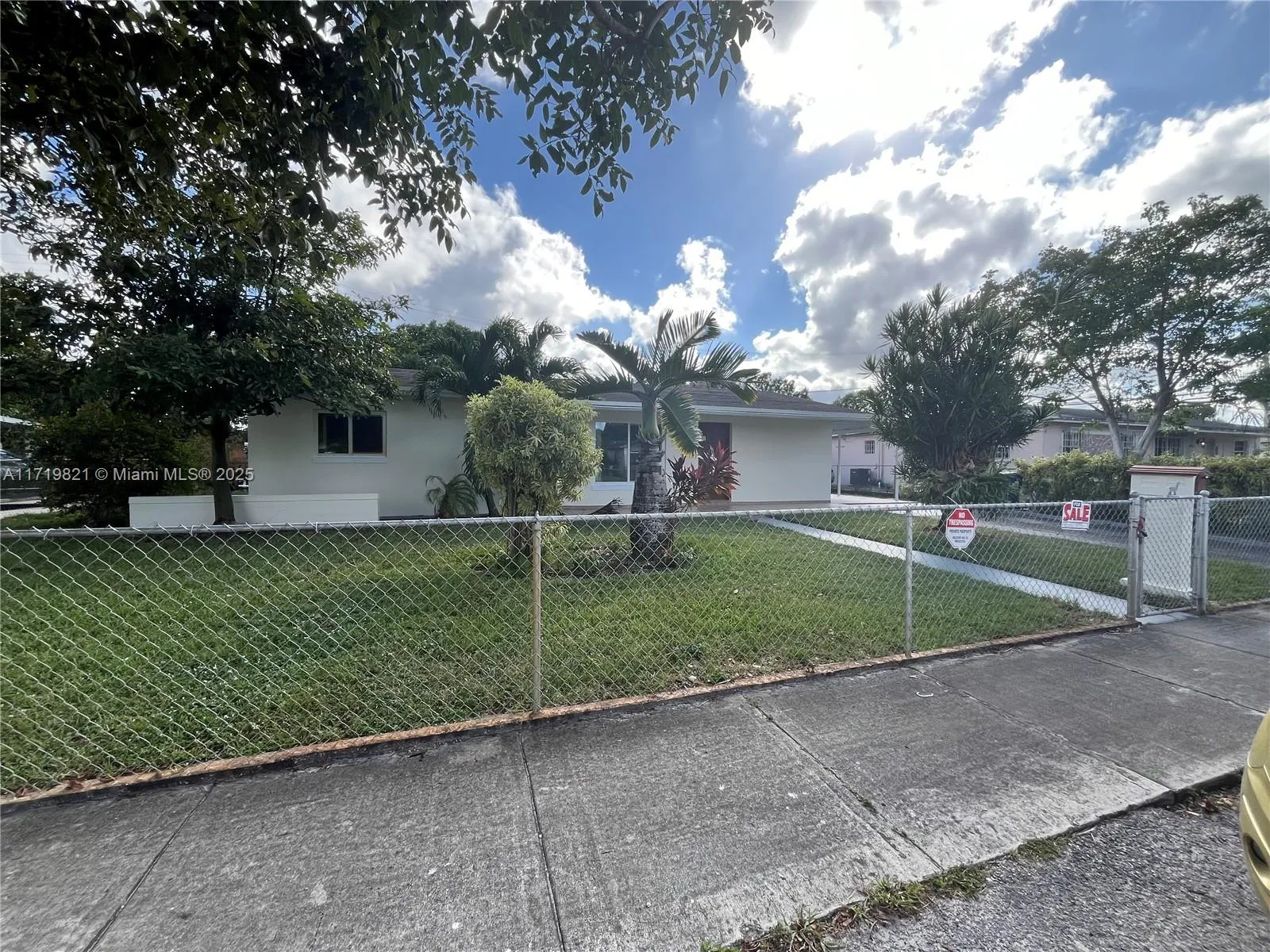3 bedroom 1 bath for sale at 4600 NW 203rd Ter, Miami Gardens FL 33055