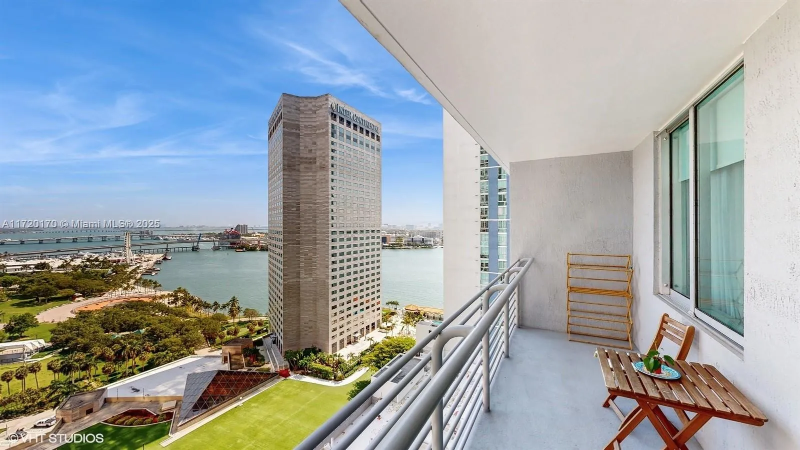 325 S Biscayne Blvd # 2316, Miami FL 33131