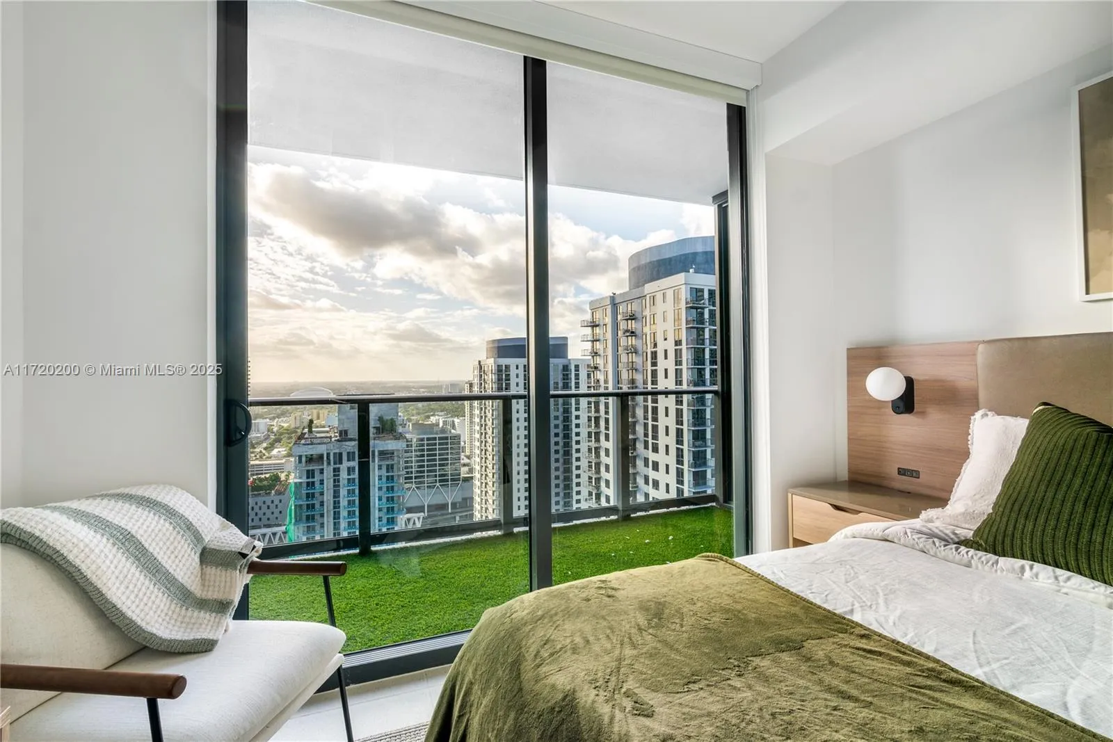 601 NE 1 AVE # 3604, Miami FL 33132