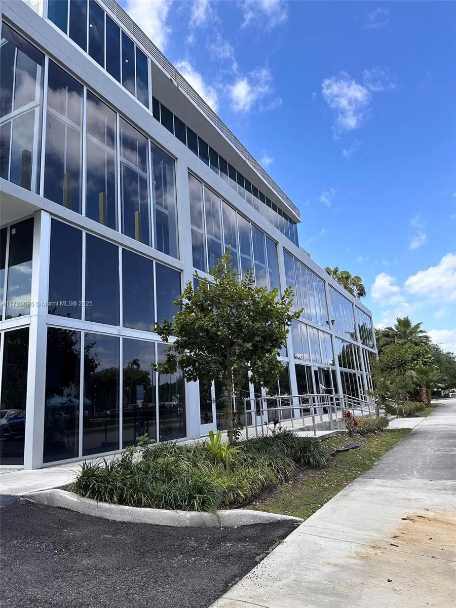 for sale at 10450 NW 33rd St # 203, Doral FL 33172