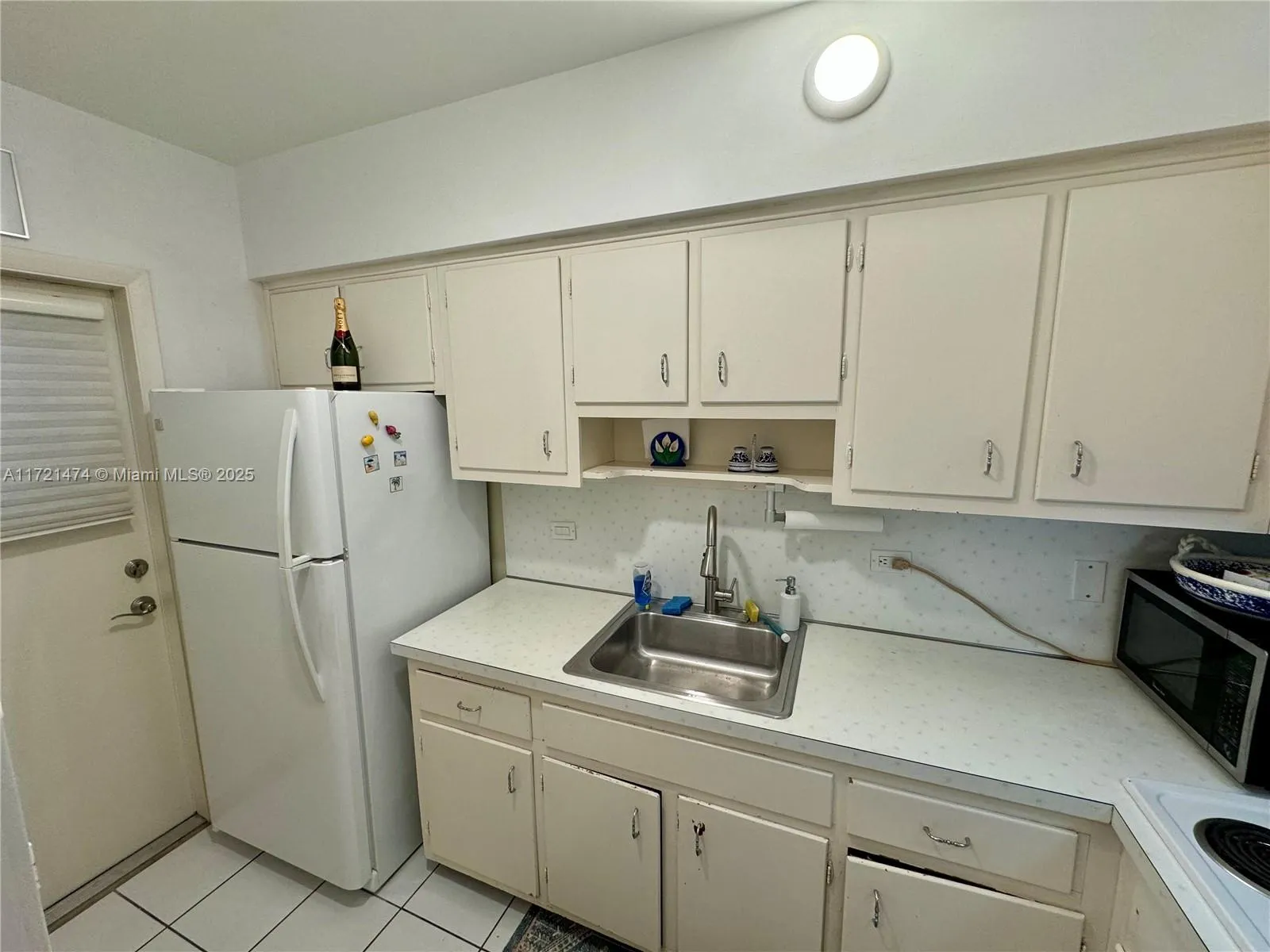 6580 Santona St # A38, Coral Gables FL 33146