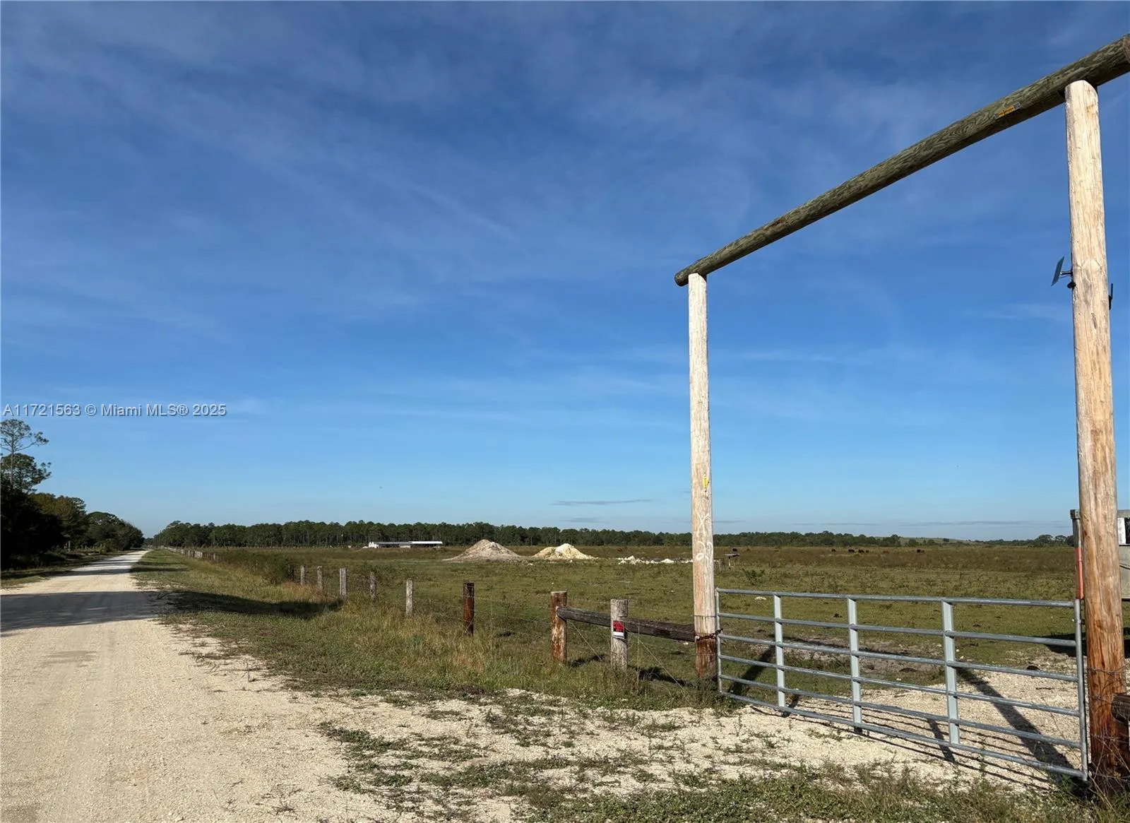 for sale at 2588 Christopher Lane, Clewiston FL 33440