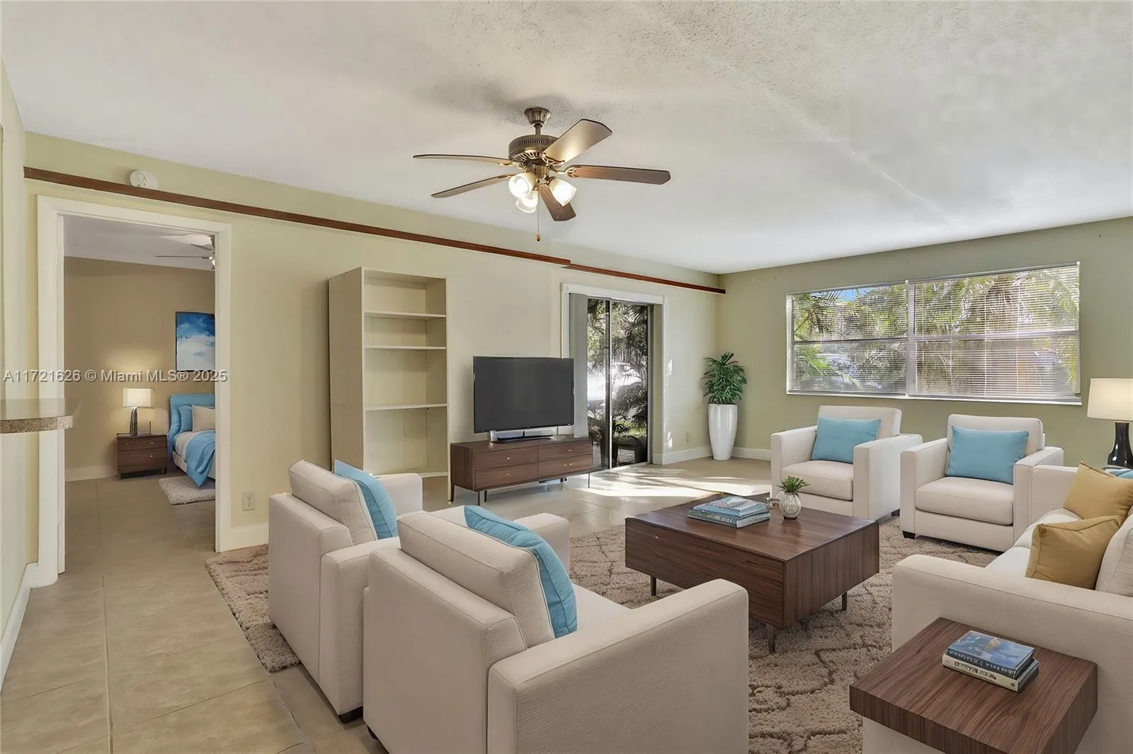 3 bedroom 2 bath for sale at 12001 Royal Palm Blvd # 1M, Coral Springs FL 33065