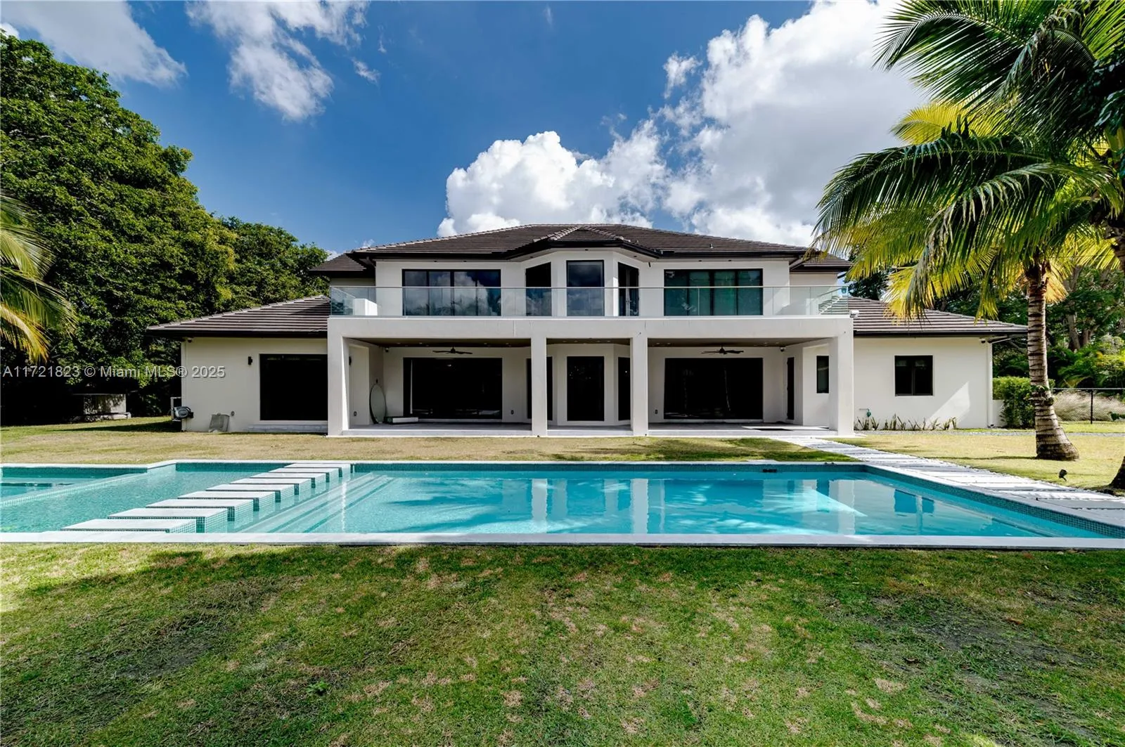 11200 SW 60th Ave, Pinecrest FL 33156