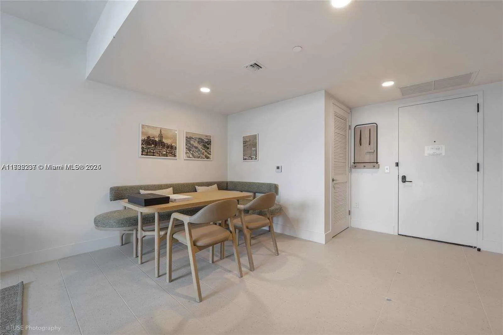 159 NE 6 # 3913, Miami FL 33132