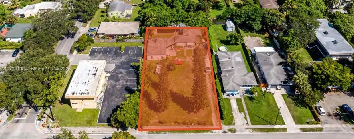 2543 Polk St, Hollywood FL 33020