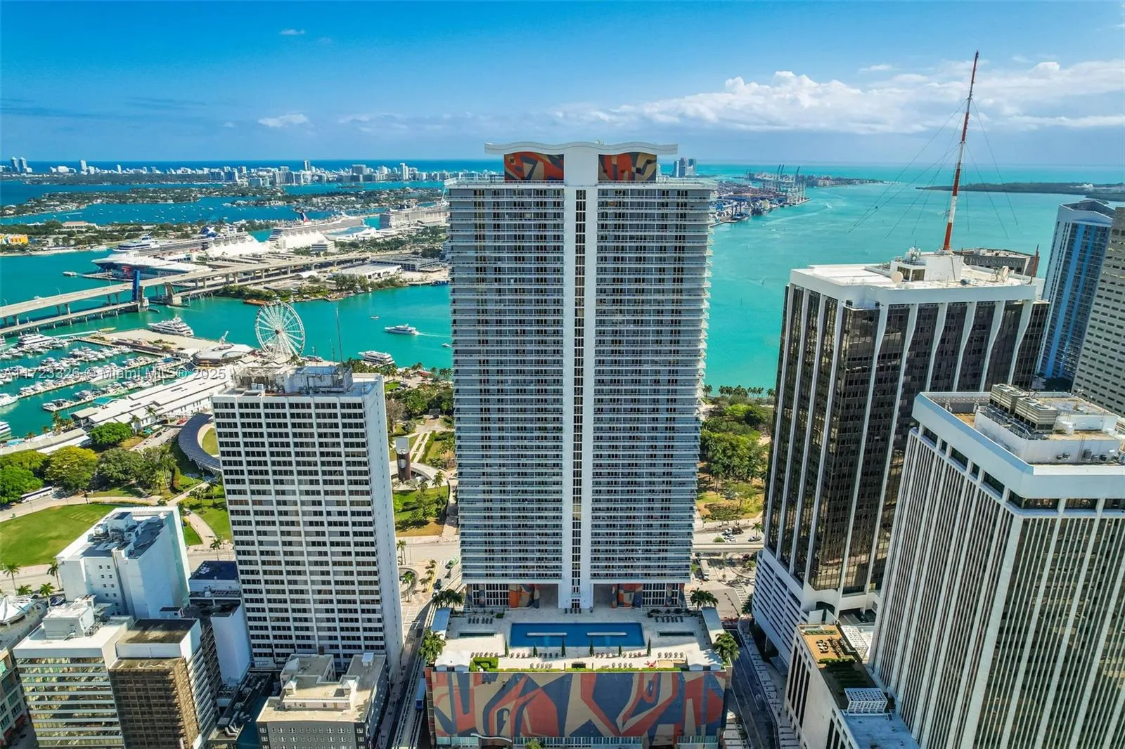 3 bedroom 2 bath for sale at 50 Biscayne Blvd # 4208, Miami FL 33132