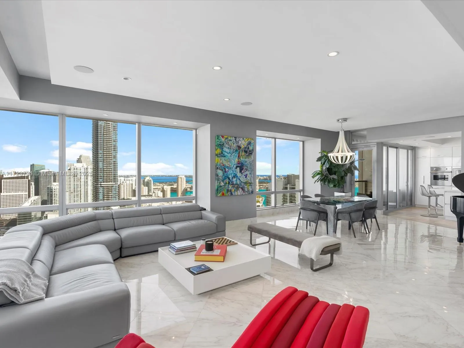 3 bedroom 3 bath for sale at 1425 Brickell Ave, Miami FL 33131