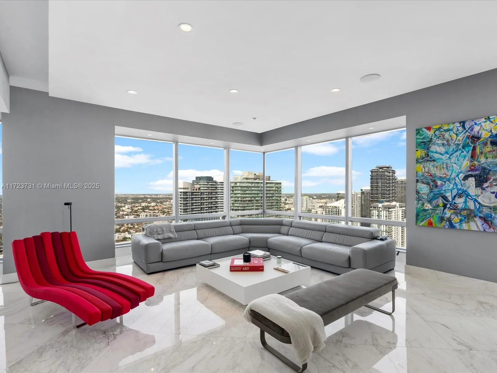 1425 Brickell Ave, Miami FL 33131