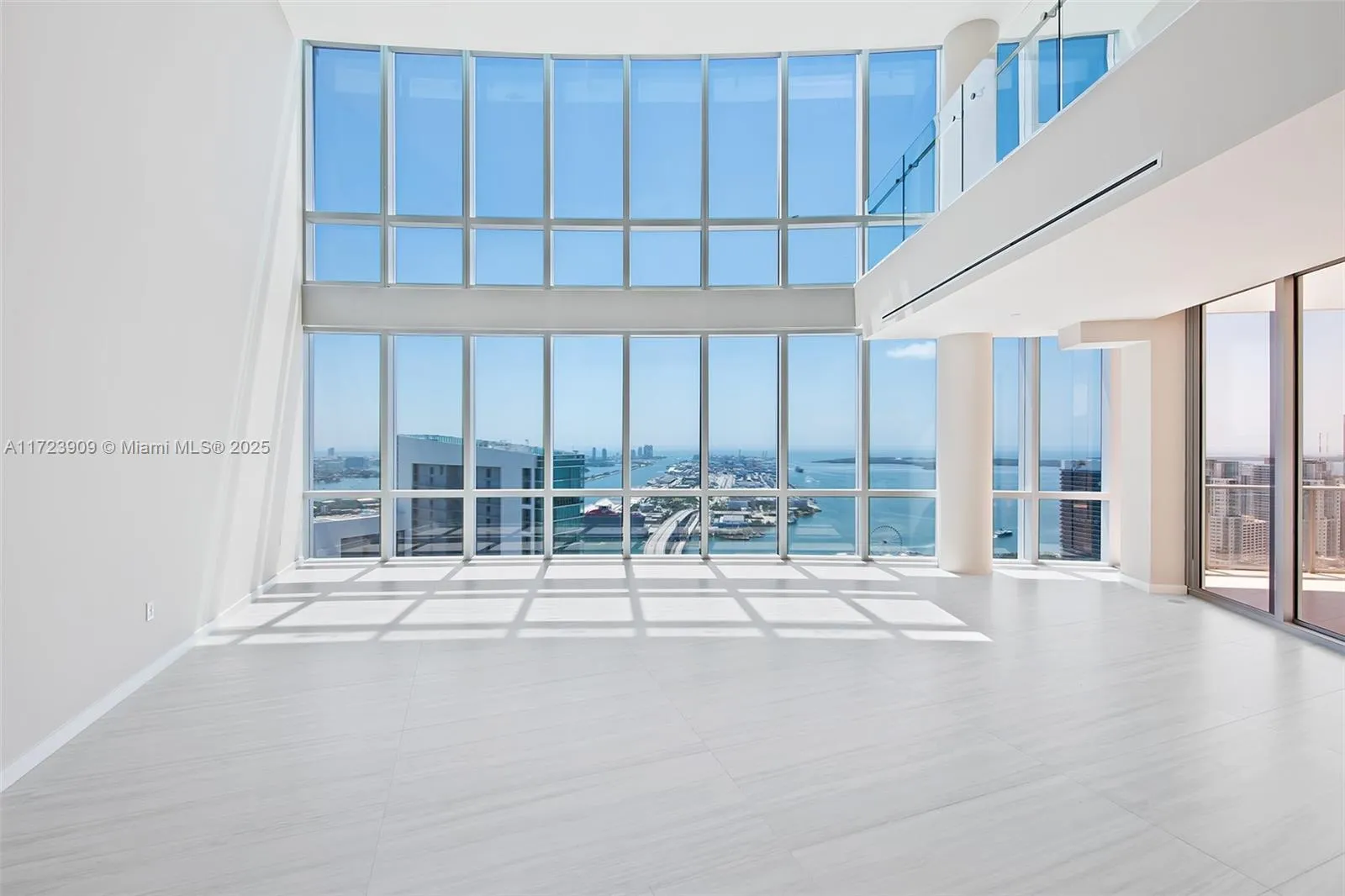 851 NE 1st Ave # 5411, Miami FL 33132