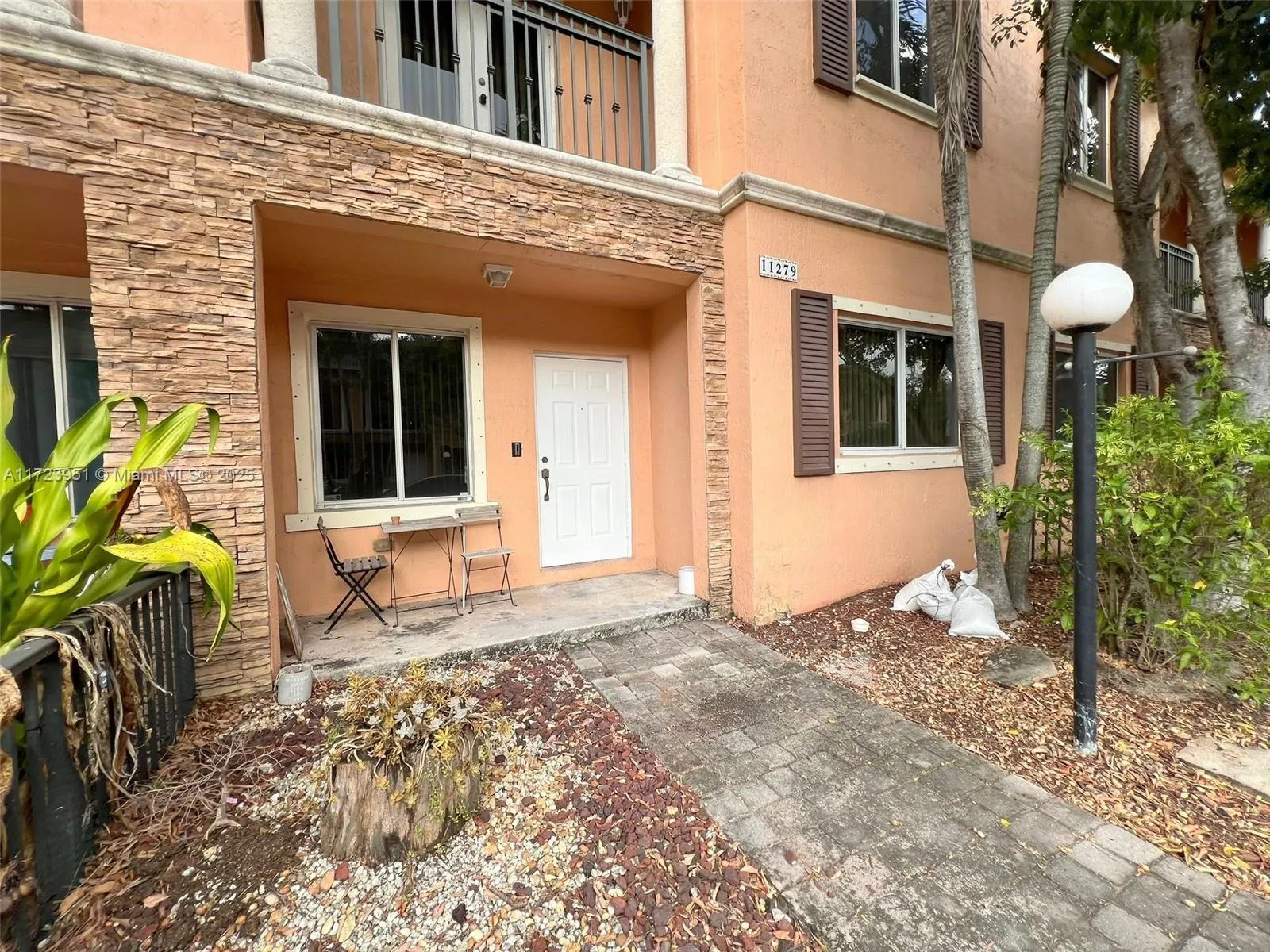 11279 SW 230th Ter, Miami FL 33170