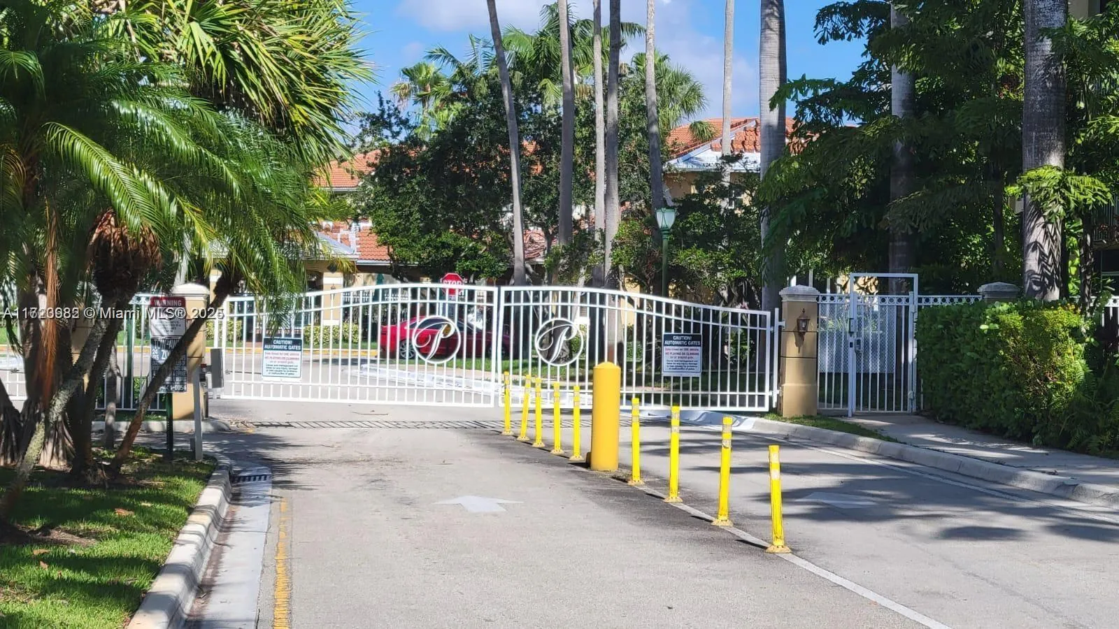 410 S Park Rd # 108, Hollywood FL 33021