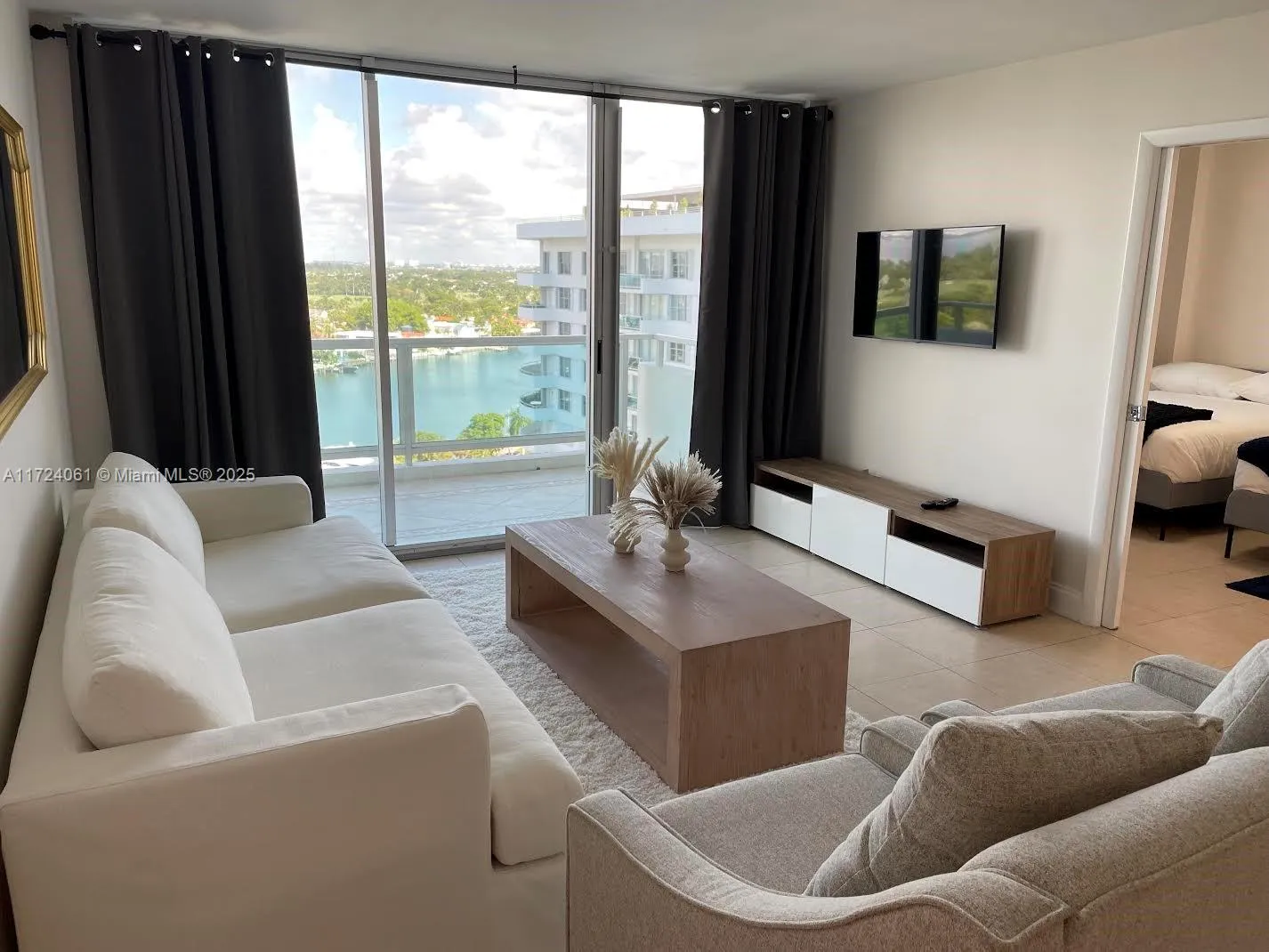 5151 Collins Ave # 1722, Miami Beach FL 33140