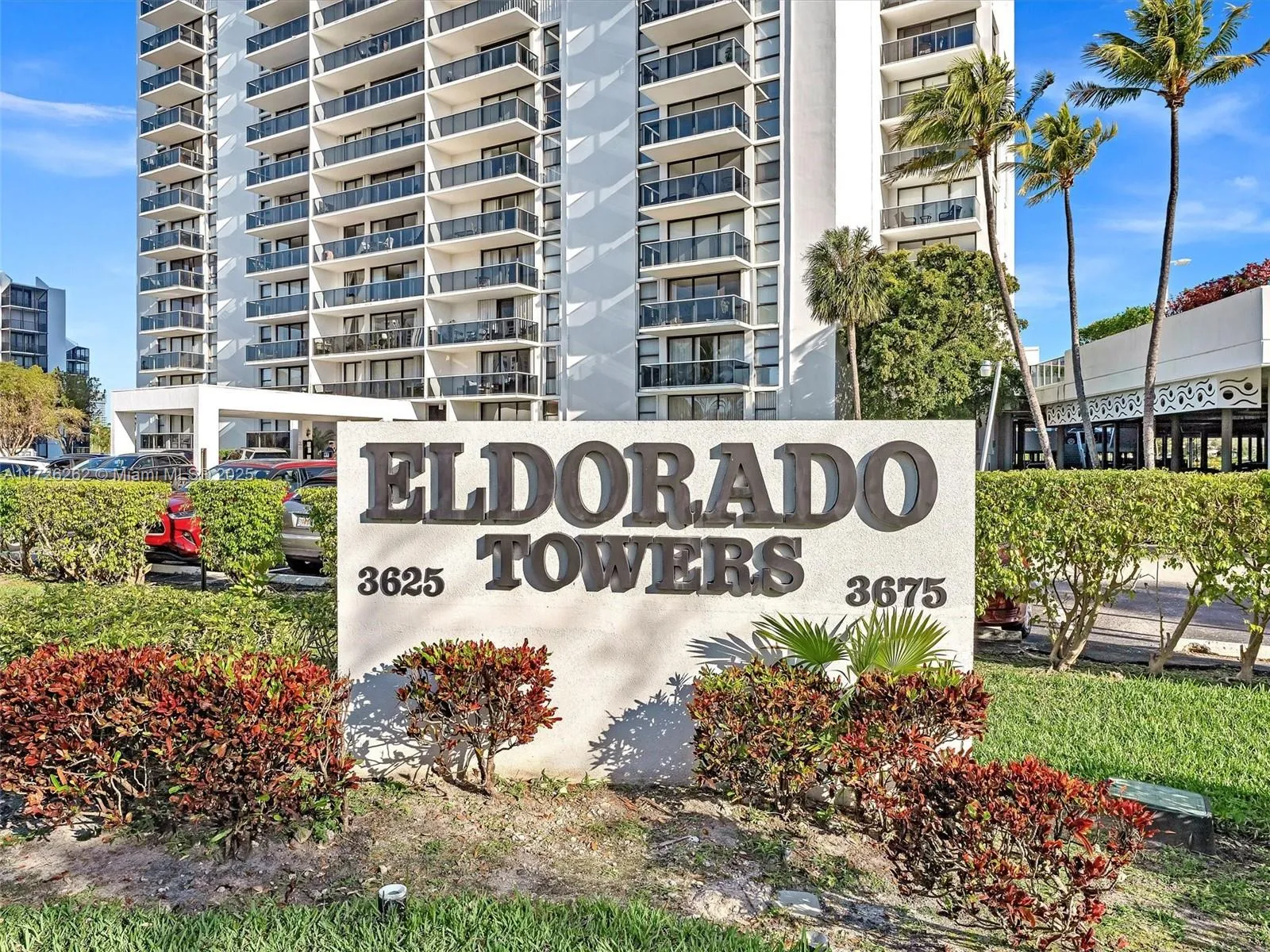2 bedroom 2 bath for sale at 3675 N Country Club Dr # 309, Aventura FL 33180