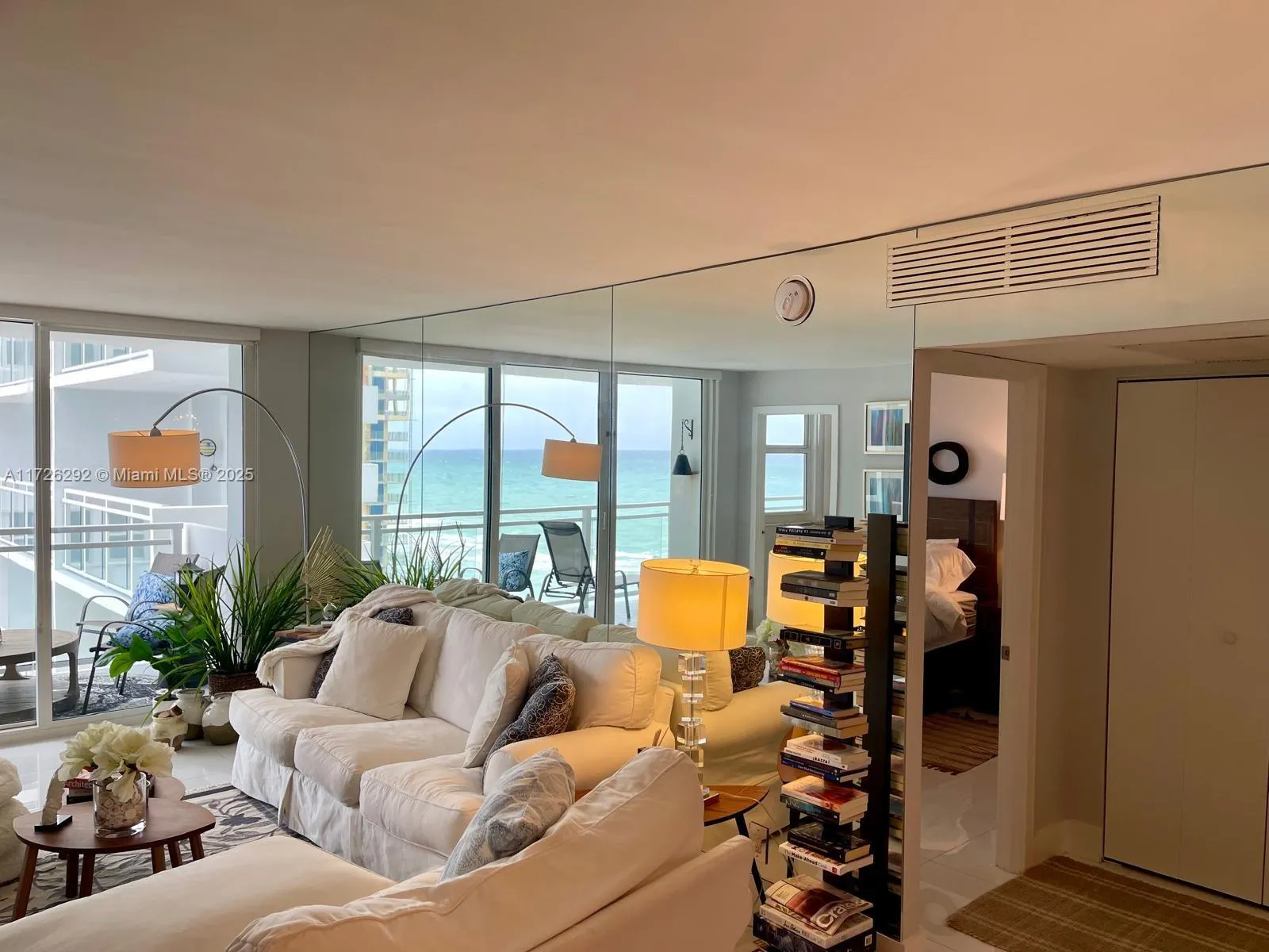 2030 S Ocean Dr # 1518, Hallandale Beach FL 33009