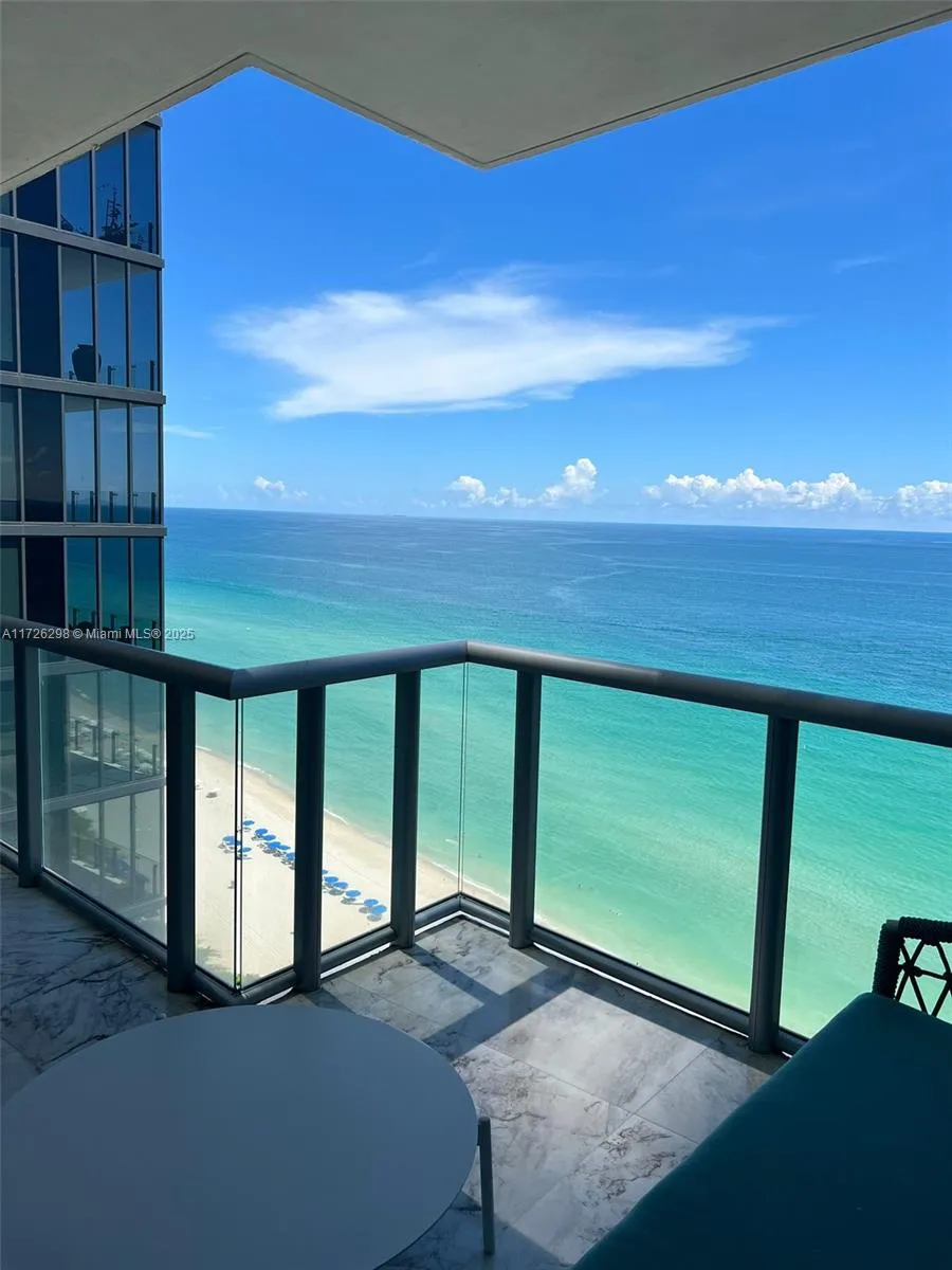 3 bedroom 3 bath for sale at 17121 Collins Ave # 2008, Sunny Isles Beach FL 33160