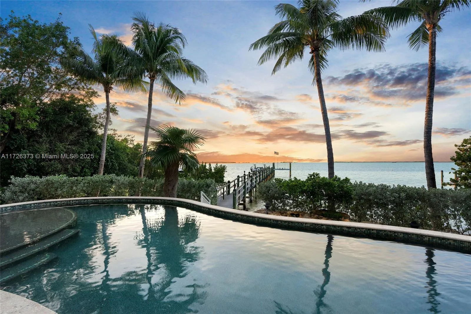 5 bedroom 6 bath for sale at 104 Coastal Dr, Key Largo FL 33037