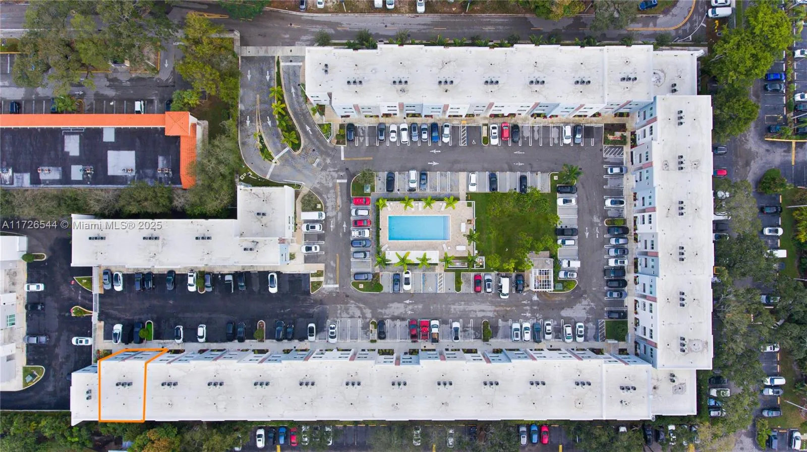 2555 NE 193rd St # 2102, Miami FL 33180