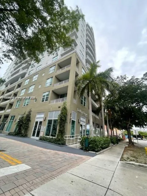 1 bath for rent at 3180 SW 22nd Ter # 302, Miami FL 33145