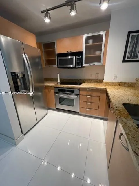 3180 SW 22nd Ter # 302, Miami FL 33145