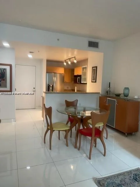 3180 SW 22nd Ter # 302, Miami FL 33145