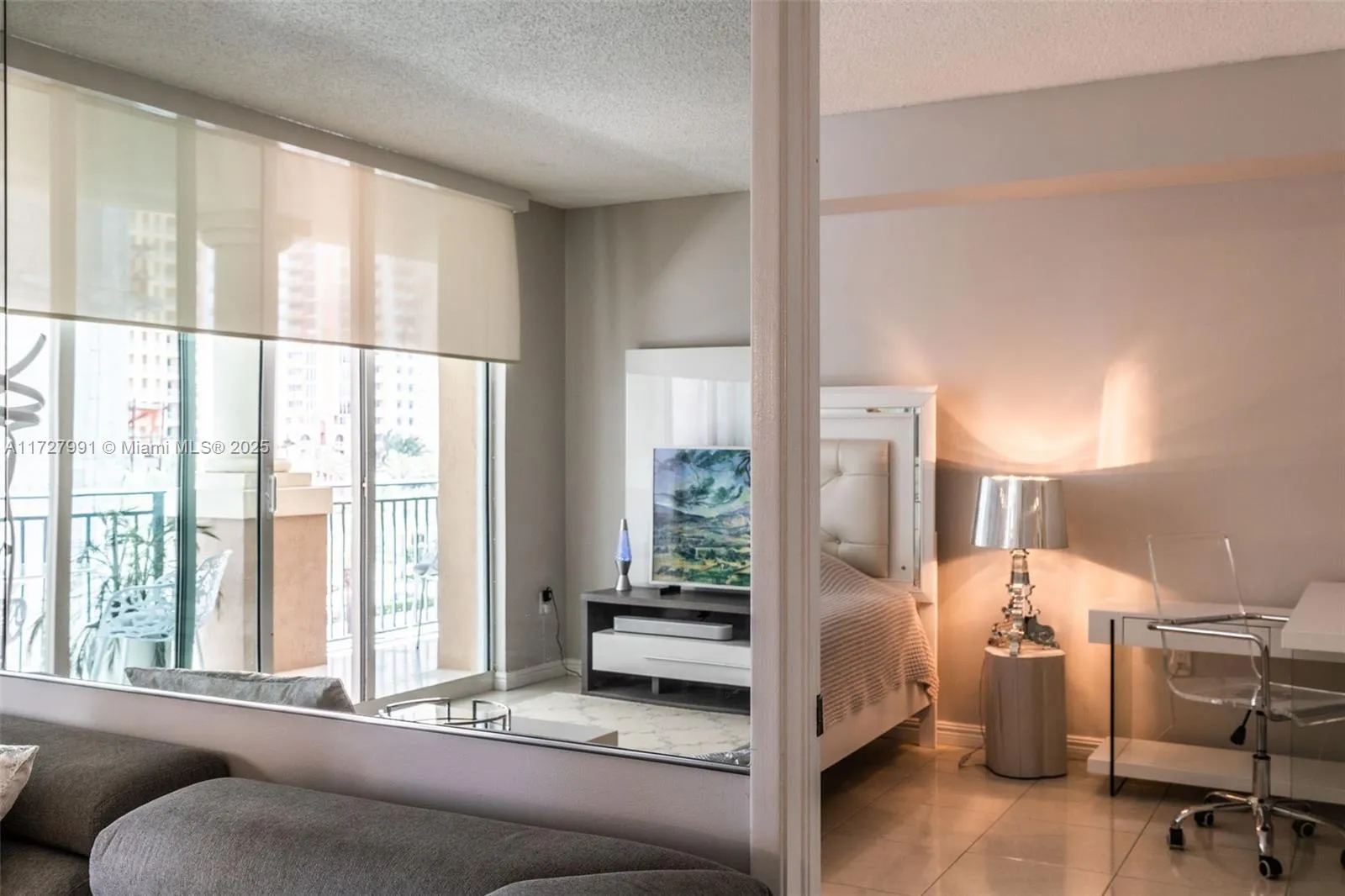 2 bedroom 2 bath for rent at 17555 E Atlantic Blvd # 603, Sunny Isles Beach FL 33160