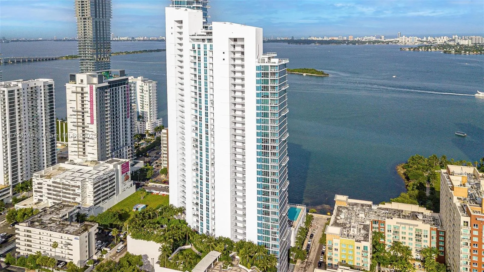 2 bedroom 2 bath for sale at 2020 N Bayshore Dr # 2508, Miami FL 33137