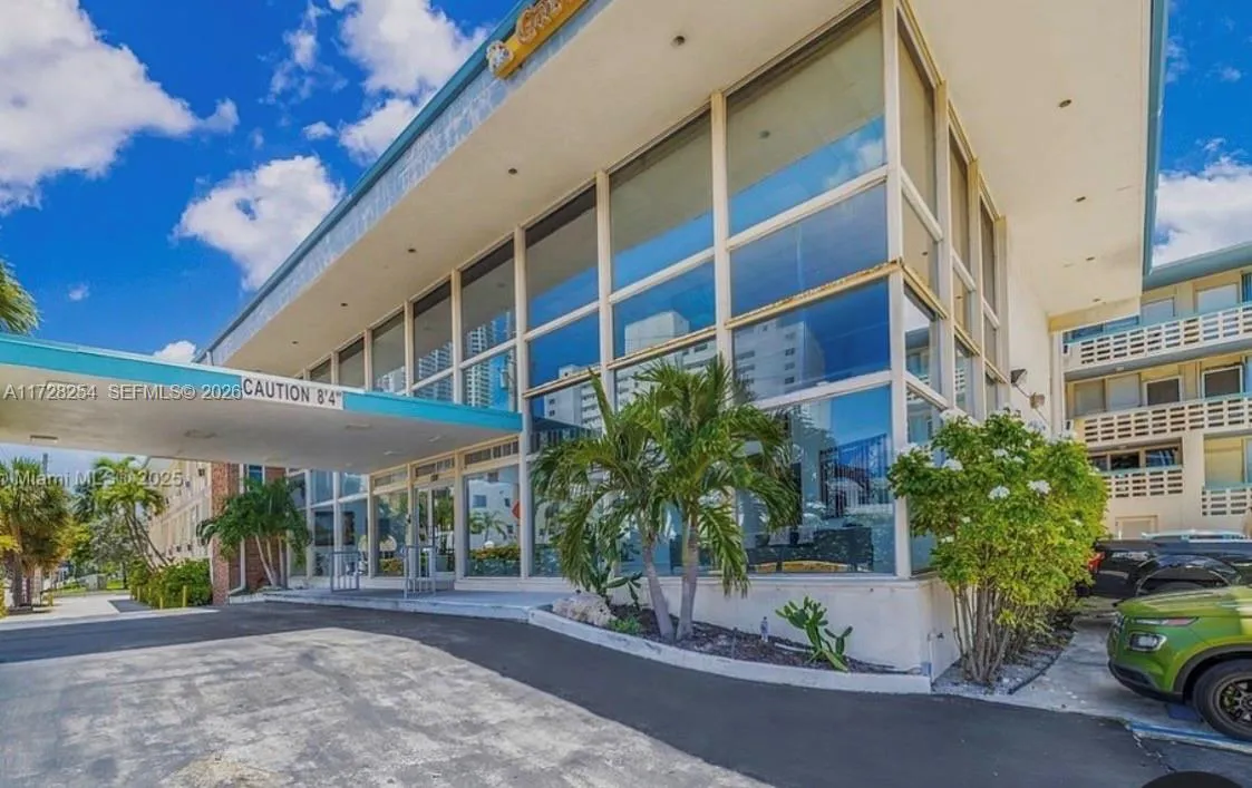 1 bath for sale at 6484 Indian Creek Dr # 310, Miami Beach FL 33141