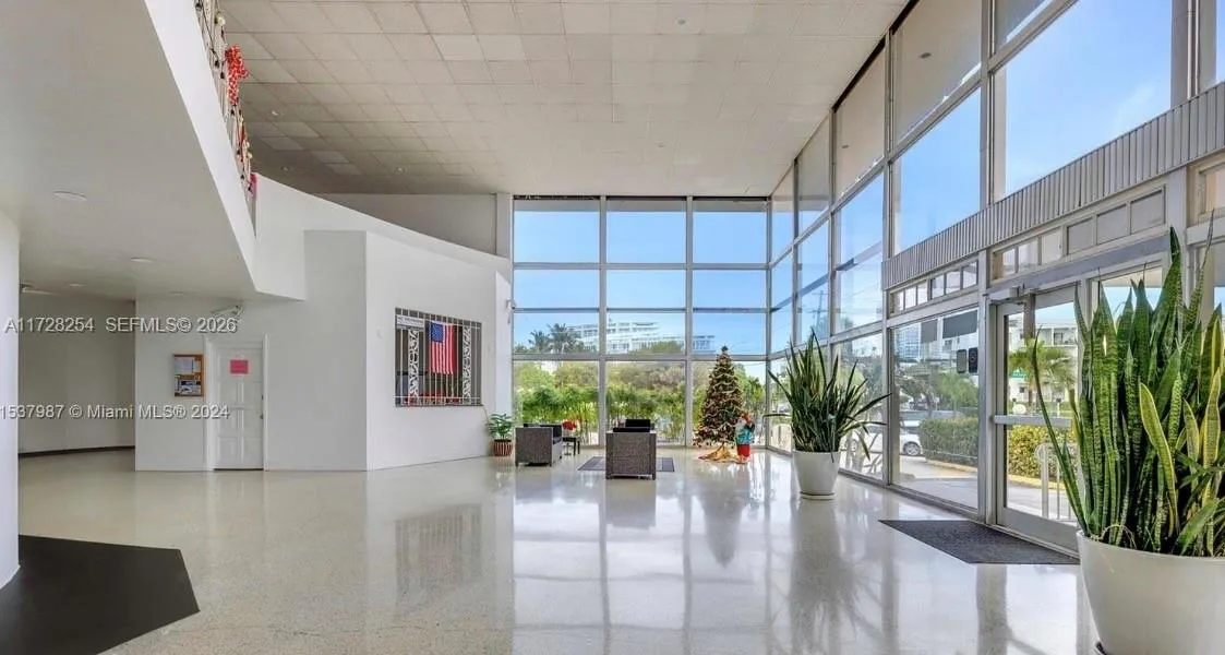 6484 Indian Creek Dr # 310, Miami Beach FL 33141