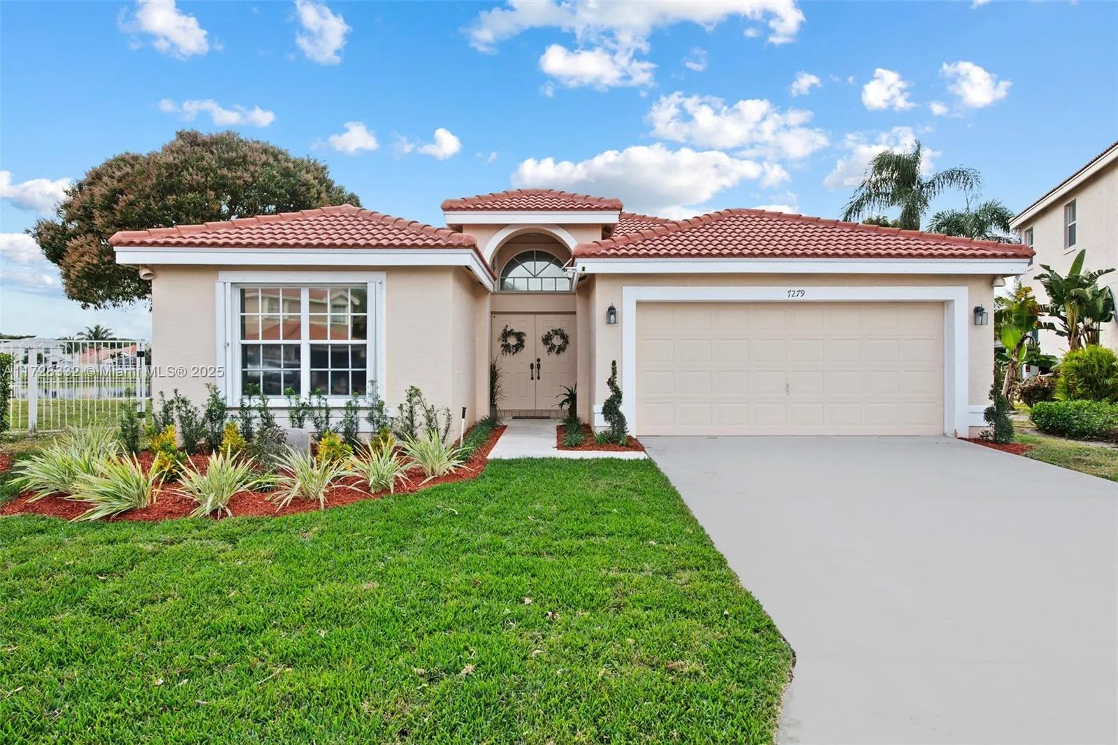 3 bedroom 2 bath for sale at 7279 Norwich Ln, Boynton Beach FL 33436